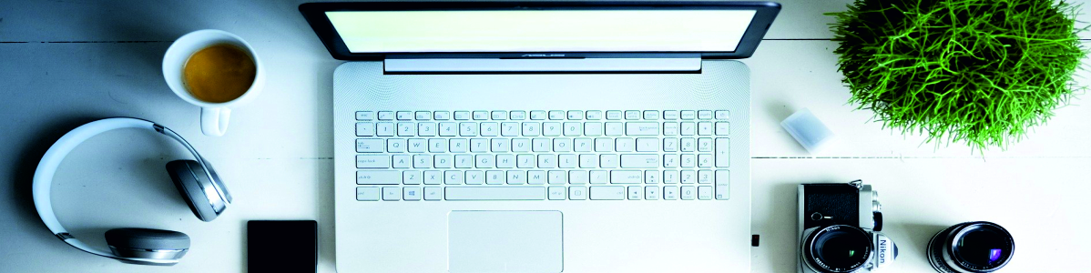 escritorio con productos de la 
                       categoria electronica.